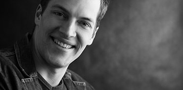 "MINDIG A VÁRATLAN FORDULATOK A LEGIZGALMASABBAK” – INTERJÚ DUBÓCZKY GERGELY KARMESTERREL