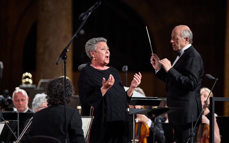 Mahler: Kindertotenlieder, Symphony No. 5 from the Granada FEstival