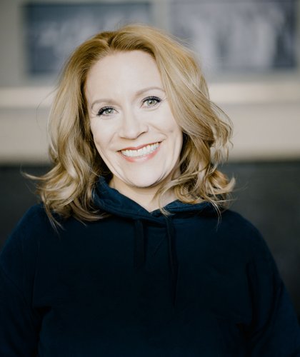 Carolyn Sampson