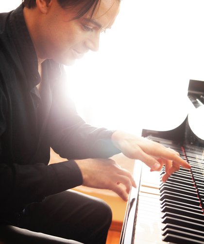 Dejan Lazić