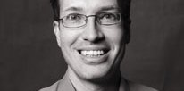 Fejérvári Zsolt Sperger D-dúr nagybőgőversenyét (op.15.) játssza: