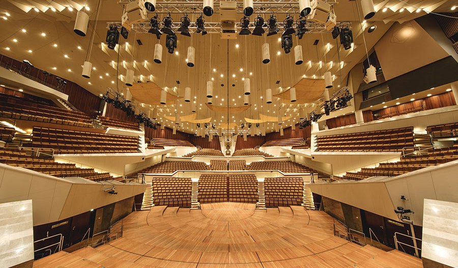 StageTec_Philharmonie_inside.jpg