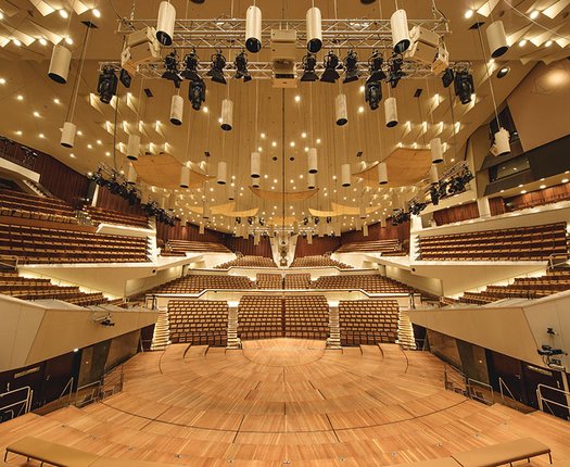StageTec_Philharmonie_inside.jpg