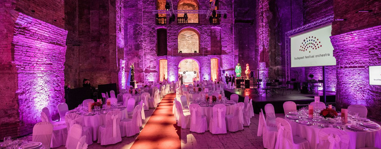 interior2.jpg